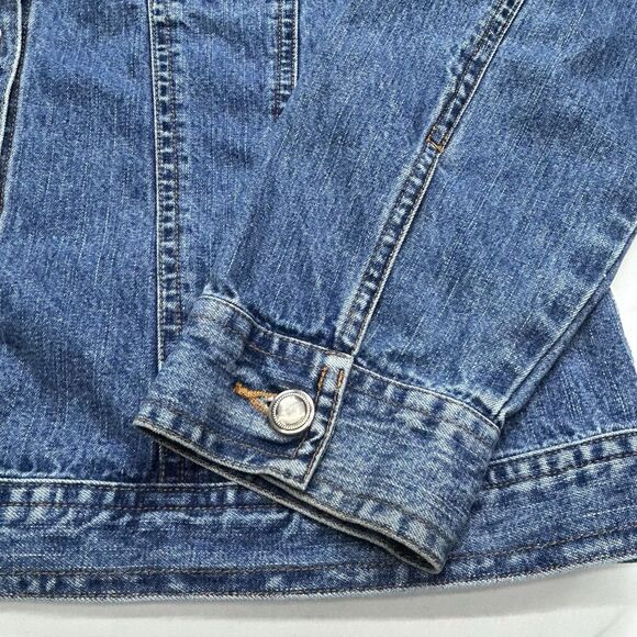 Classic Blues Collection Women's L Denim Jean Jacket Cotton Button Trucker - Picture 3 of 16